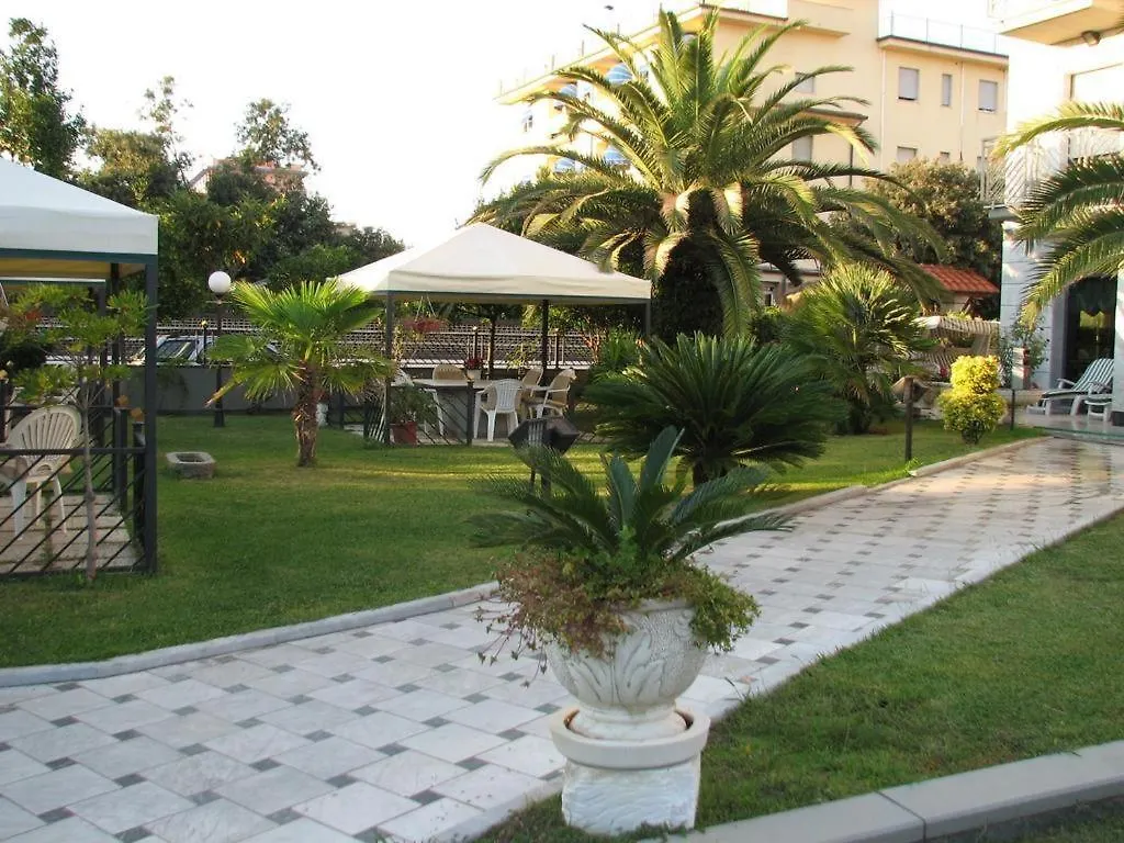 Hotel Harmony-Smile Lido di Camaiore